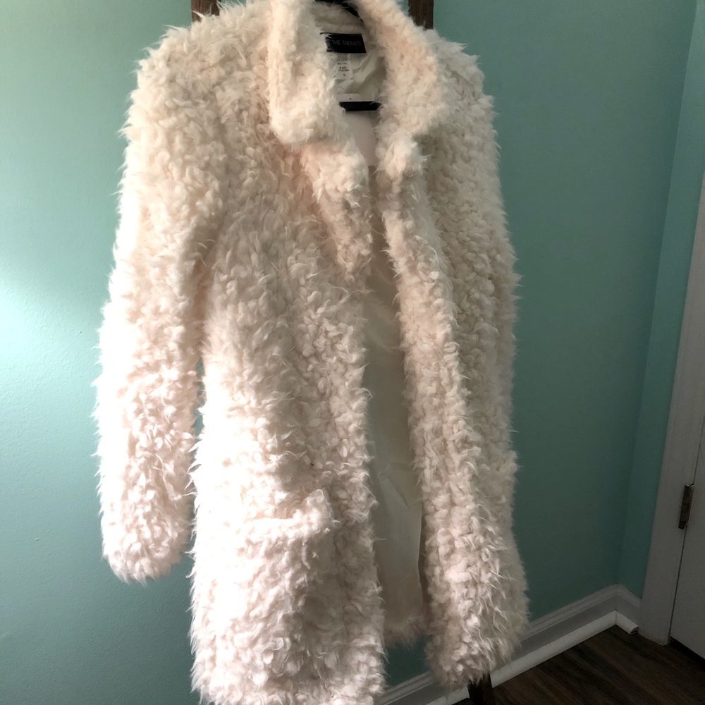 COZY White fluffy hippie coat
